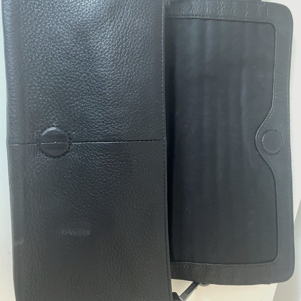 Calvin Klein Leather Shoulder Bag